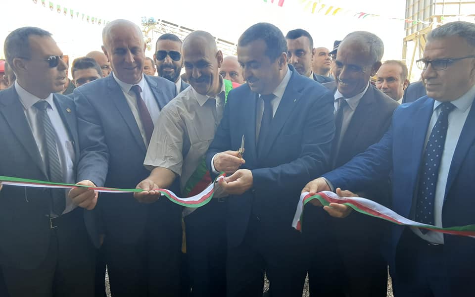 محمد عرقاب يشرف على تدشين مصنع إنتاج مادة البنتونيت بتلمسان