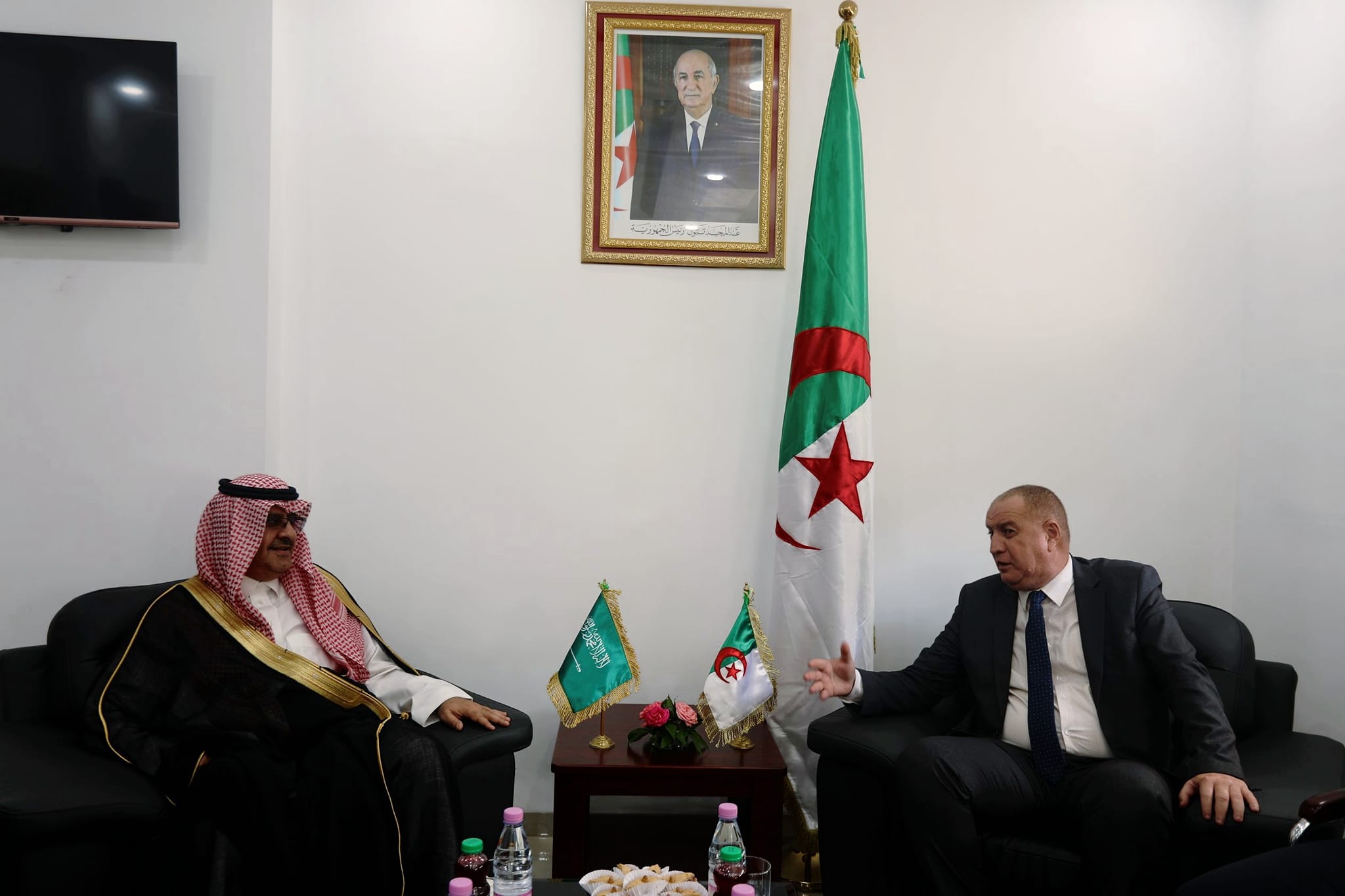 بن براهم يستقبل نائب رئيس هيئة حقوق الإنسان بالمملكة العربية السعودية والوفد المرافق له