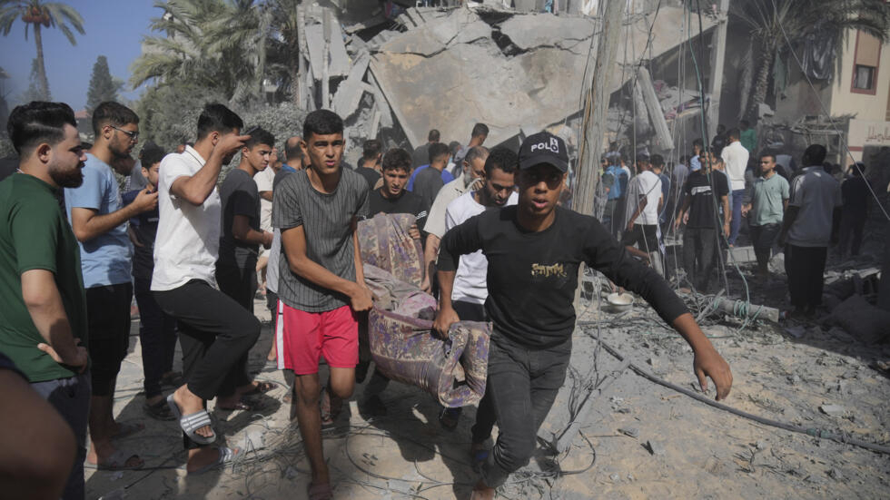 الإتحاد الأوروبي يدعو لهدنة "عاجلة" وفتح ممرات إنسانية في غزة