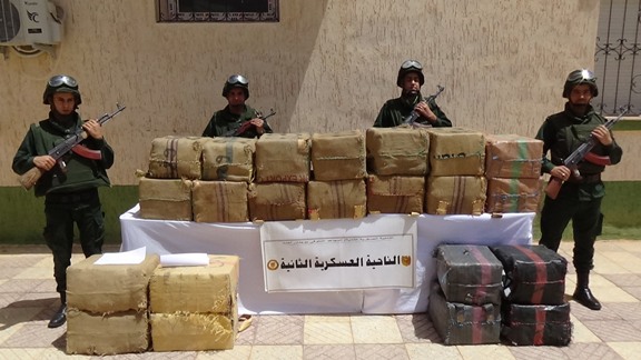 توقيف 38 تاجر مخدرات وإحباط محاولات إدخال كميات من الكيف المغربي