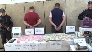 أمن ولاية الجزائر يُطيح بجماعتين إجراميتين منظمتين تتاجر بالمؤثرات العقلية و يحجز 11195 قرص مؤثر عقلي
