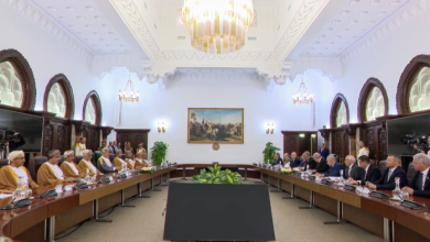 الرئيس تبون والسلطان هيثم بن طارق يشرفان على توقيع مذكرات تفاهم استراتيجية بين الجزائر وسلطنة عمان