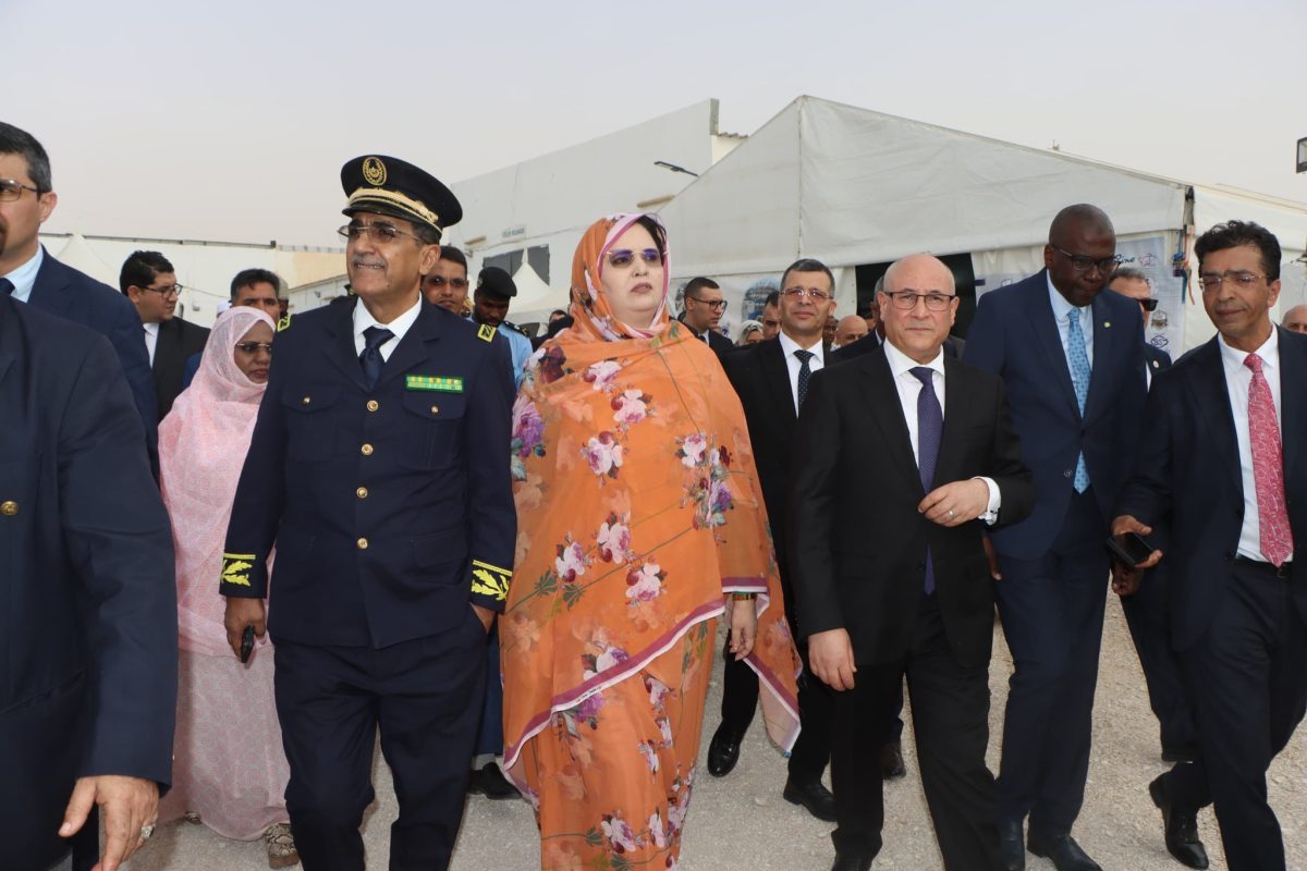 الطيب زيتوني يُشرف على افتتاح الطبعة السابعة لمعرض المنتجات الجزائرية بنواقشوط