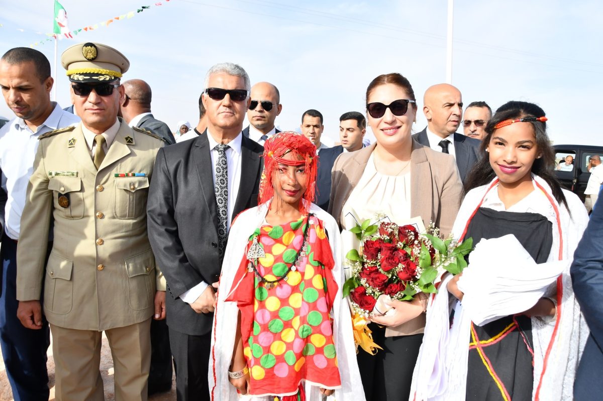 نجيبة جيلالي تقف على القطاع البيئي بولاية تيميمون