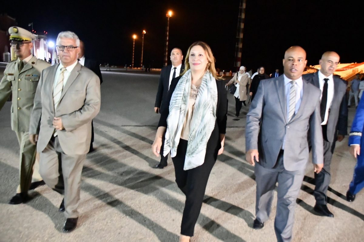 نجيبة جيلالي تقف على القطاع البيئي بولاية تيميمون