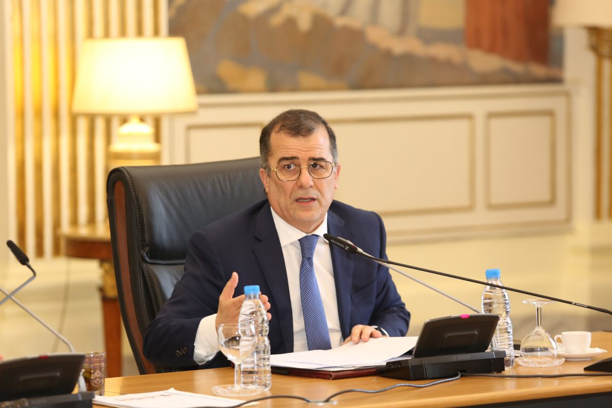 بن طالب يعرض بمجلس الأمة تعديل قانون التقاعد فيما يخصّ تخفيض السن لفائدة معلمي قطاع التربية بمختلف أطواره