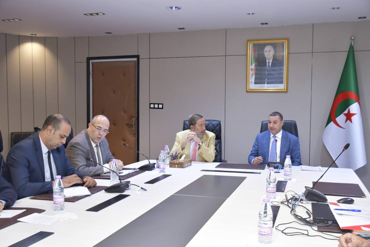 السعيد سعيود يستقبل سفير مملكة إسبانيا بالجزائر لبحث استكمال مشروع تطوير وتسيير المجال الجوي