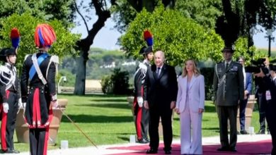 رئيسة مجلس الوزراء الإيطالي جورجيا ميلوني تستقبل بالعاصمة روما رئيس الجمهورية عبد المجيد تبون.