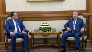 رئيس الجمهورية عبد المجيد تبون خلال استقباله منذر بودن، الأمين العام للتجمع الوطني الديمقراطي