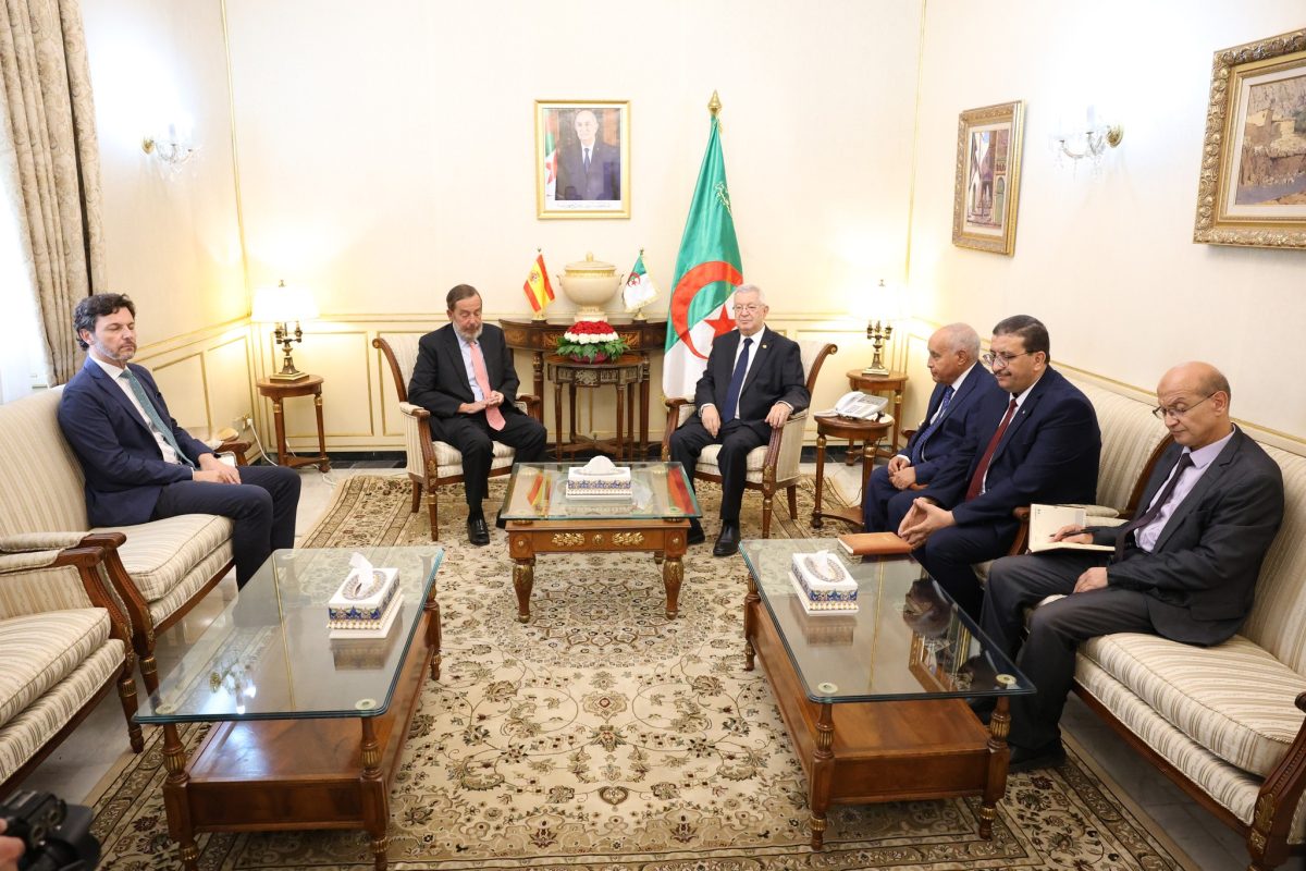 رئيس مجلس الأمة يستقبل سفير مملكة إسبانيا بالجزائر