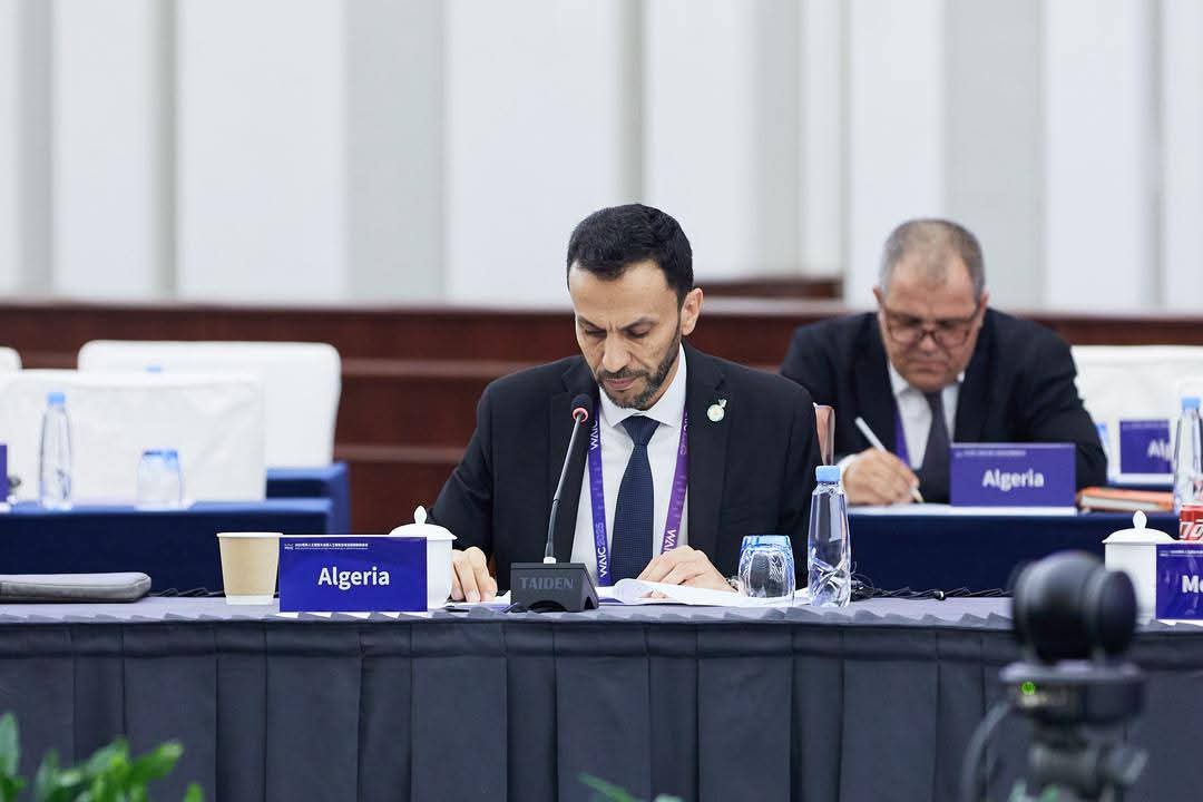 نور الدين واضح خلال مشاركته في مؤتمر الذكاء الاصطناعي العالمي بمدينة شنغهاي الصينية، جويلية 2025