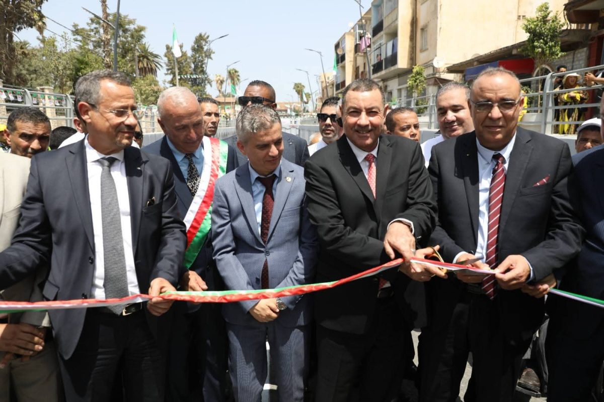 وزير النقل السعيد سعيود يدشّن نفقًا أرضيًا بالمحمدية رفقة وزير الأشغال العمومية