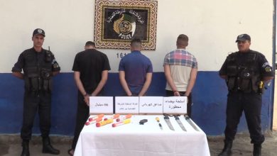 عناصر من أمن العاصمة يوقفون عصابة أحياء في السحاولة ويضبطون أسلحة بيضاء