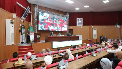 حملاوي ابتسام خلال اللقاء التفاعلي مع فعاليات المجتمع المدني في تيسمسيلت