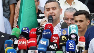 وقفة تضامنية للمنظمة الوطنية للصحافيين الجزائريين دعماً للصحفيين الفلسطينيين في دار الصحافة الطاهر جاووت