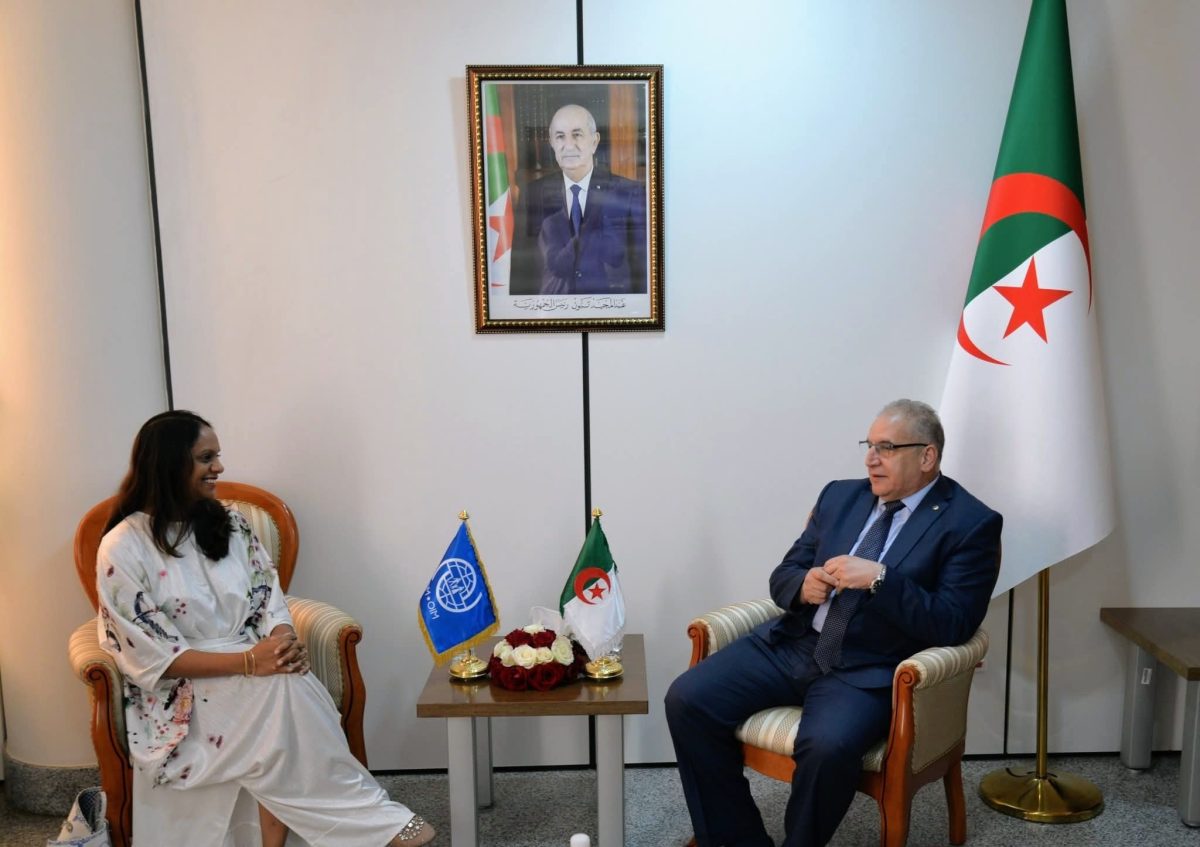 لقاء لوناس مقرمان مع رئيسة مكتب المنظمة الدولية للهجرة بالجزائر لاليني فيراسامي