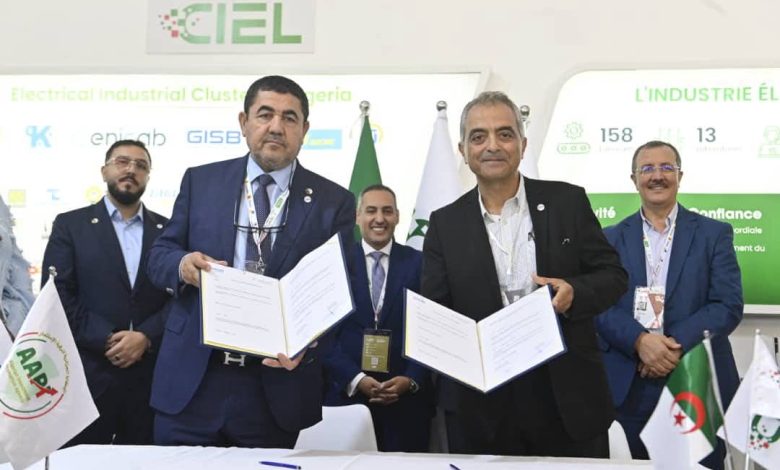 توقيع عقود بين GISB ELECTRIC و SOGELUX لتعزيز التعاون الكهربائي في إفريقيا