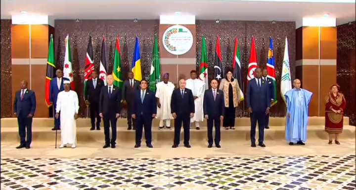 صورة من افتتاح المعرض التجاري البيني الإفريقي بالجزائر العاصمة بحضور وفود رسمية واقتصادية من مختلف دول القارة