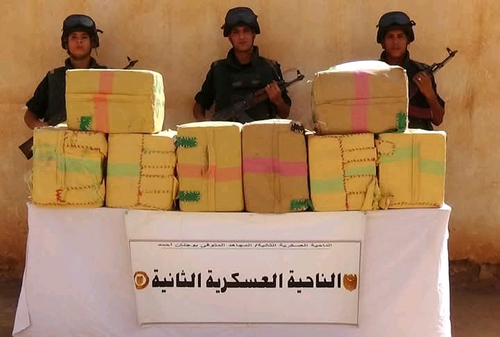 الجيش الوطني الشعبي يحبط إدخال أكثر من 6 قناطير من الكيف المعالج عبر الحدود مع المغرب