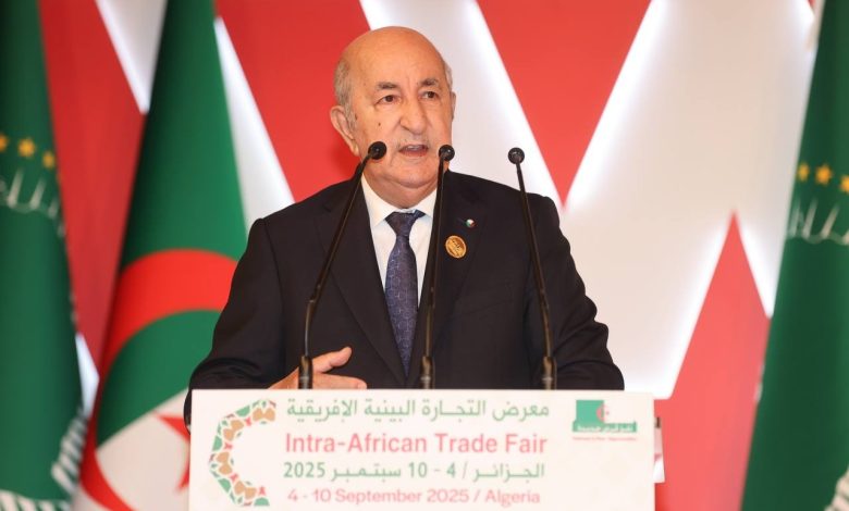 الرئيس عبد المجيد تبون خلال جلسة النقاش الإفريقية حول معرض التجارة البينية الإفريقية،