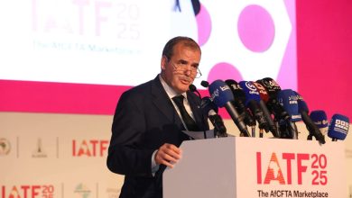 وزير التجارة الخارجية كمال رزيق خلال افتتاح الورشة الرابعة في IATF 2025