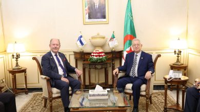 رئيس مجلس الأمة يستقبل سفير فنلندا بالجزائر