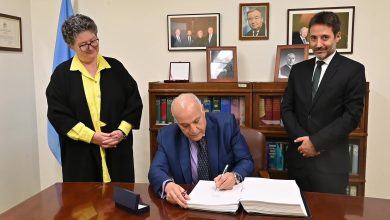 أحمد عطاف يوقع على اتفاقية الأمم المتحدة لحماية التنوع البيولوجي البحري