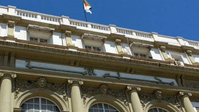 مجلس الأمة يصدر بياناً بمناسبة اليوم الدولي للديمقراطية ويؤكد التزام الجزائر بترقية دور المرأة