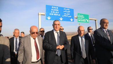 عبد القادر جلاوي يضع حيز الخدمة لمقطع من الطريق السيار الرابط بين عين الدفلى المدية.