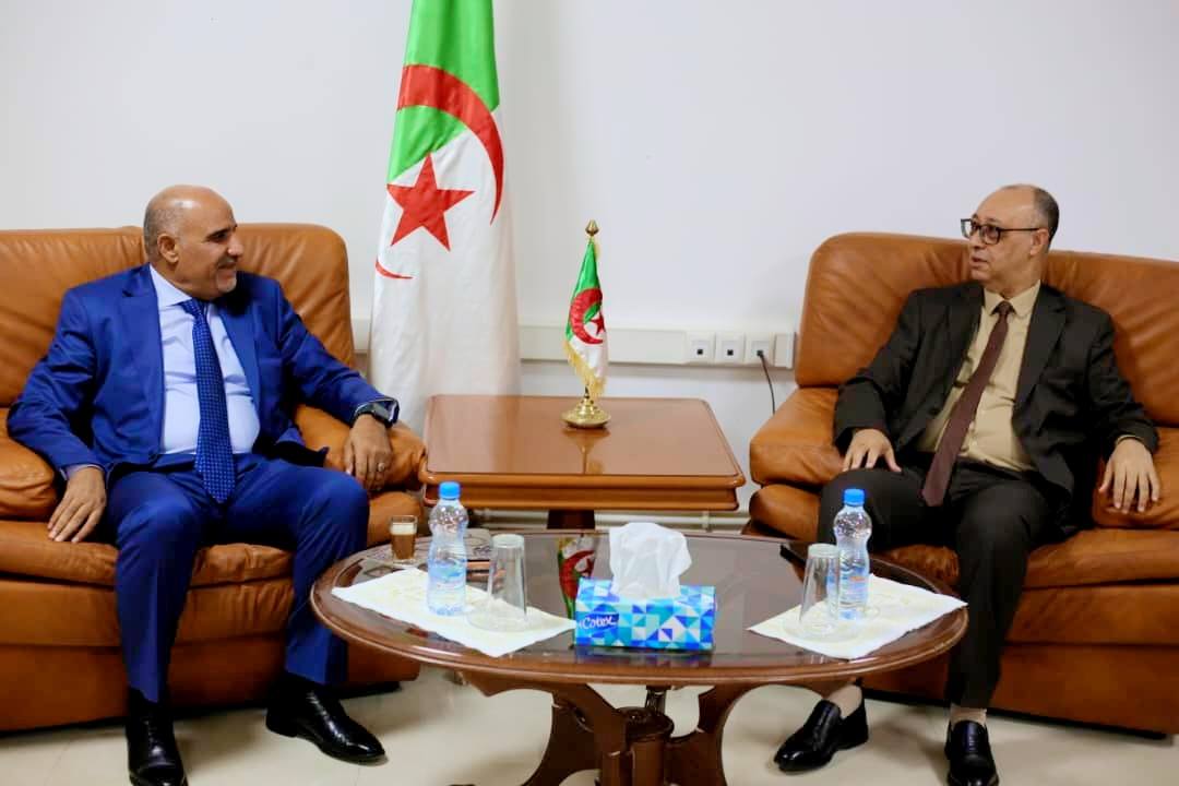 مدير مجمع لوجيترانس في زيارة عمل إلى ولاية بشار