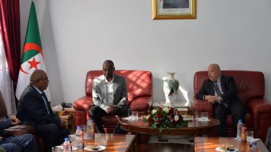 وزير الشباب يتفقد وضعية الهياكل والمنشآت التابعة لقطاعه بعين الدفلى