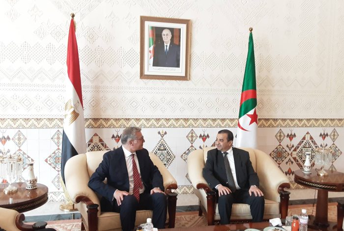 وزير البترول والثروة المعدنية المصري في زيارة عمل إلى الجزائر