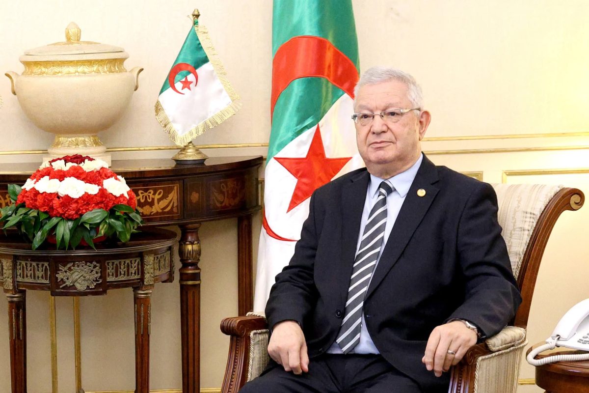 رئيس مجلس الأمة يُهنئ سجاتي