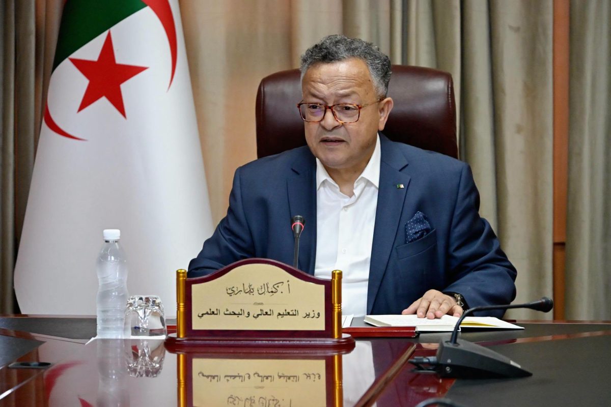 بداري يتابع تجسيد منتجات البحث العلمي ودفعها نحو التصنيع والتسويق