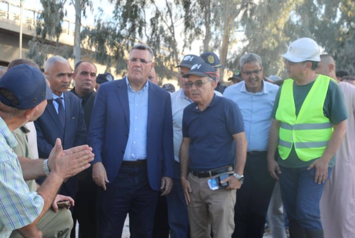 وزير الري يتفقد أشغال إصلاح القناة المتضررة ببومرداس