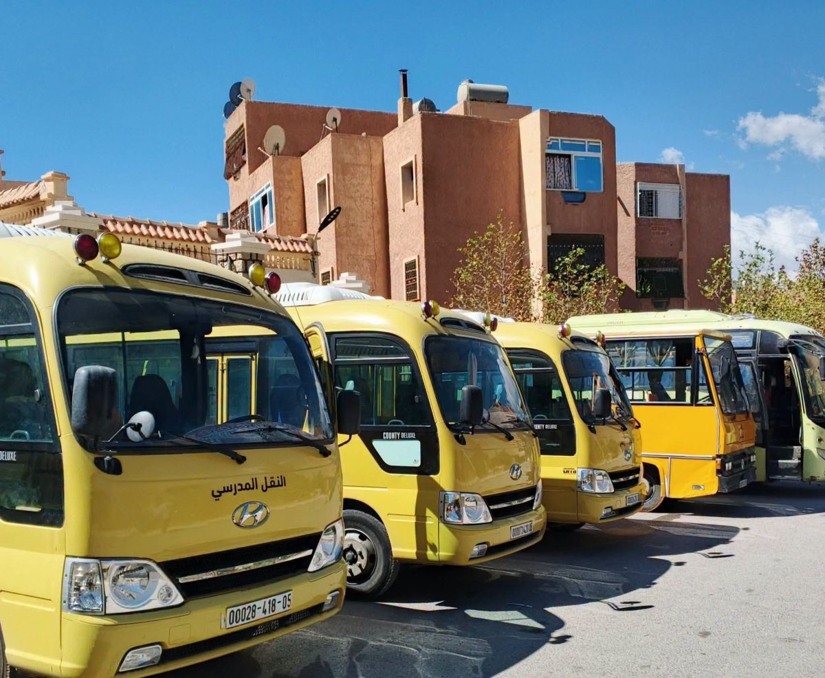 باتنة .. تواصل عملية معاينة حافلات النقل المدرسي