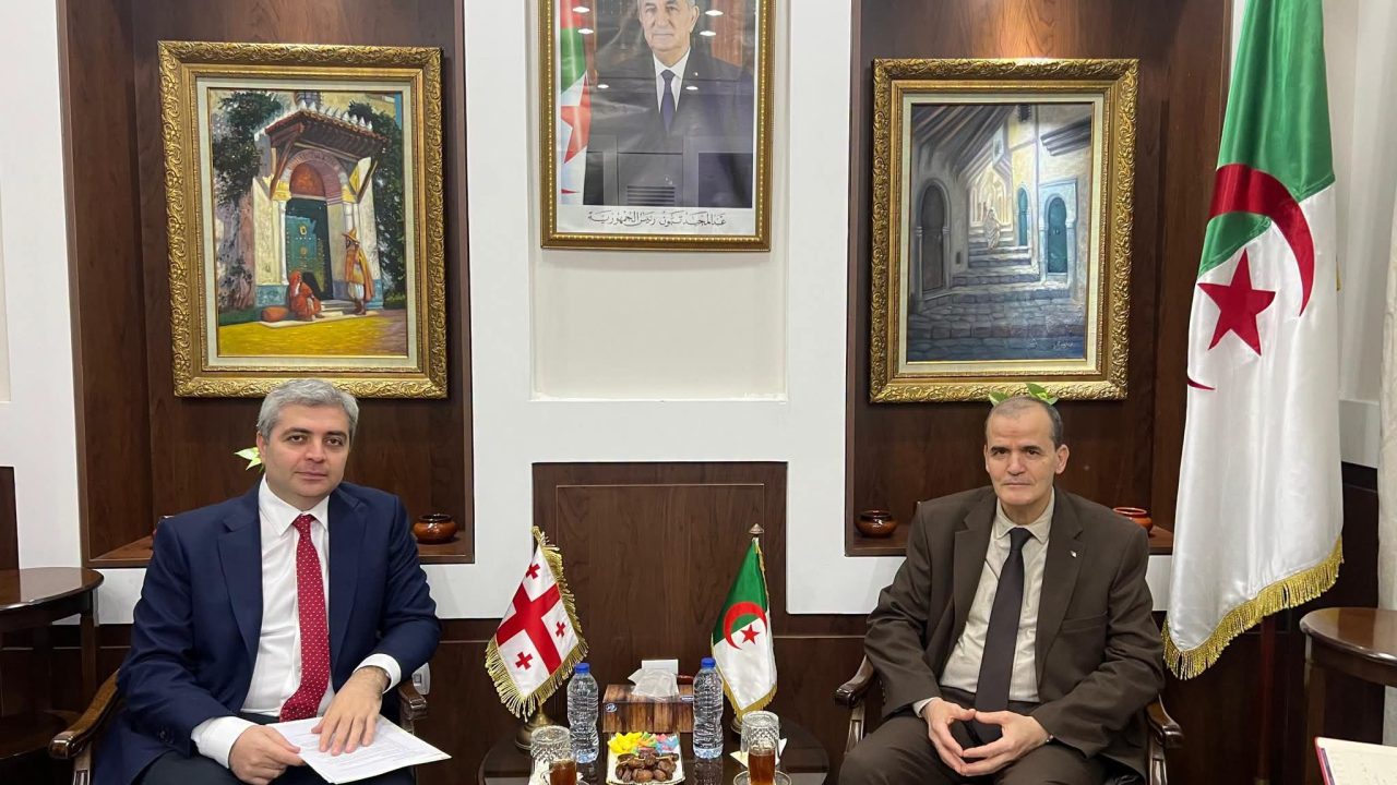 رزيق يبحث مع سفير جورجيا تعزيز المبادلات التجارية