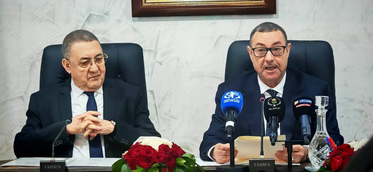 تسليم واستلام المهام بين إبراهيم مراد وسعيد سعيود