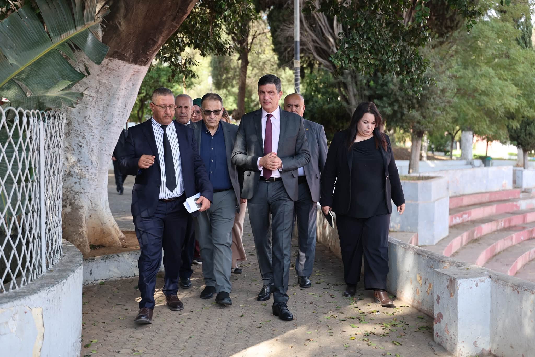 رابحي يعاين أشغال تهيئة عدد من المسابح الكبرى بالعاصمة